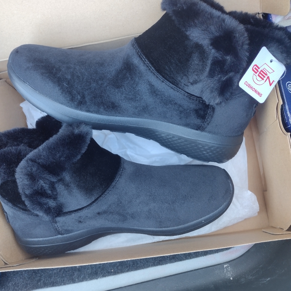 Women's on the go Sketcher boots
